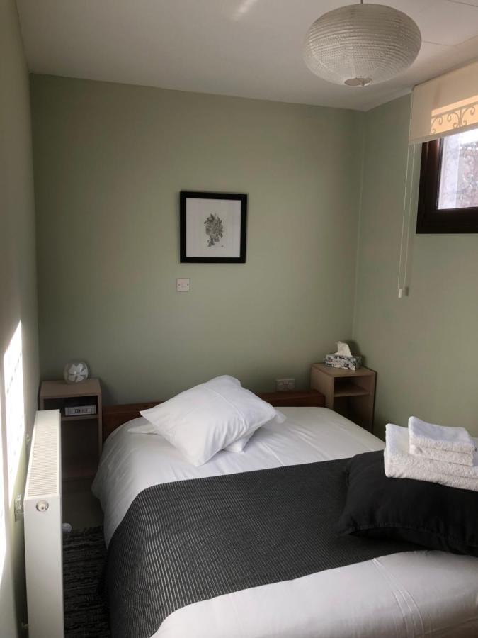 Diamond Stone Wooden Guest House Chandria Eksteriør bilde